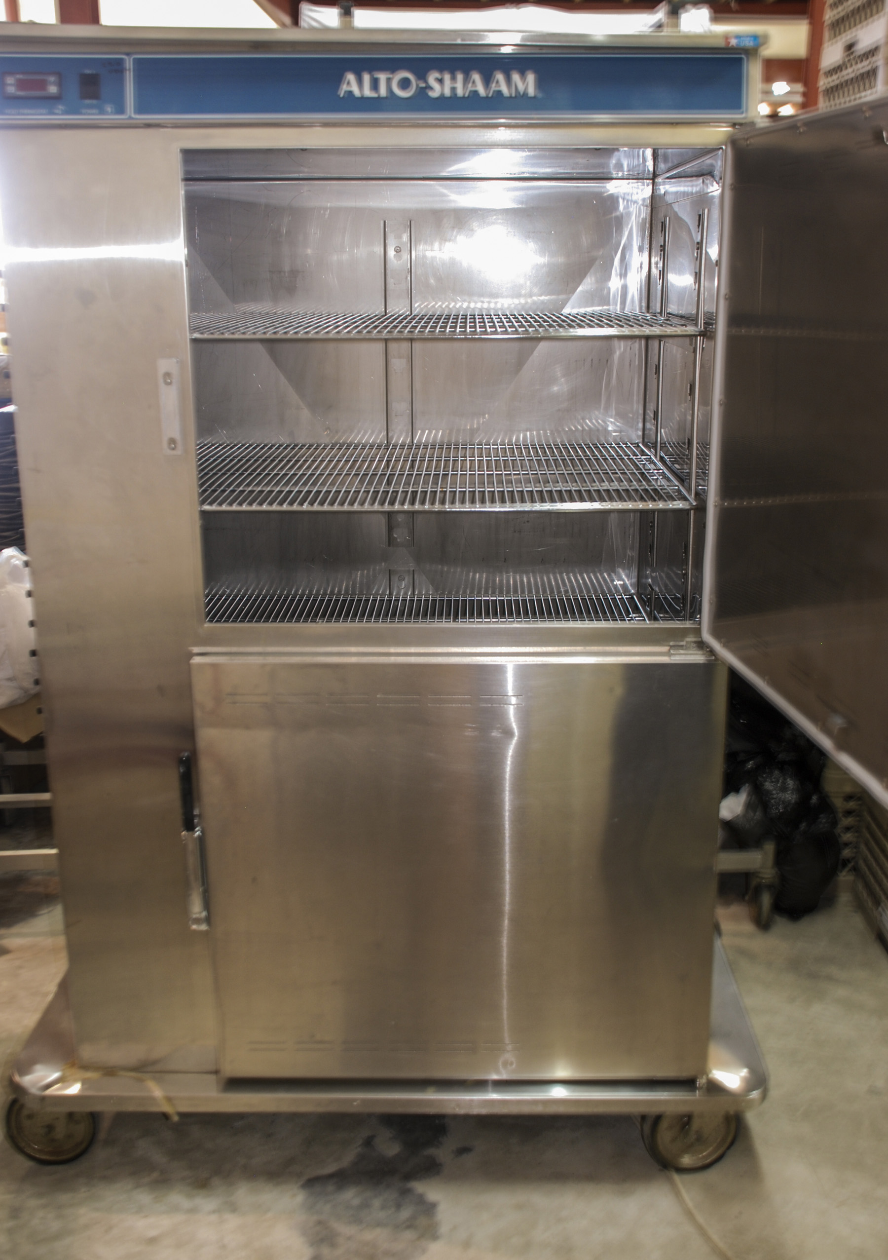 Food Warmer 220V in Food Service at Ellco Rentals event